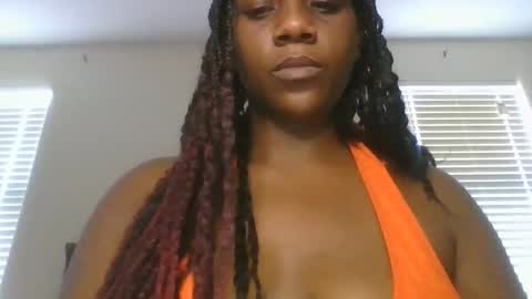 Snapshot of thenaturalgoddess chatting on 04.10.26 TheNaturalGoddess online show from 04.10.26