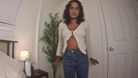 naturallovers online show from 11.13.25