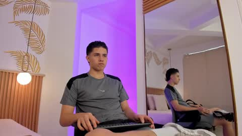  THEO- MATEO  online show from 12.21.24