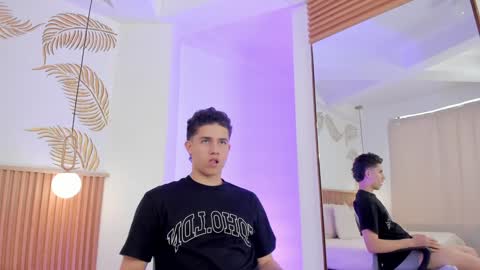  THEO- MATEO  online show from 12.23.24