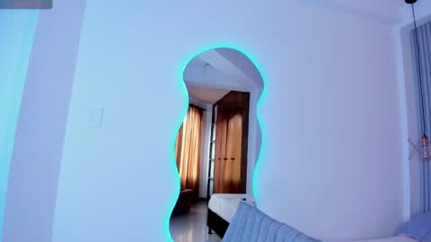  THEO- MATEO  online show from 01.04.25