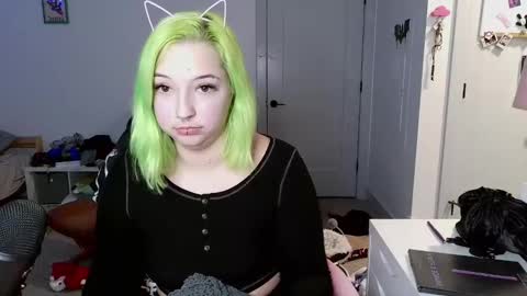 Snapshot of theolivianyx chatting on 01.26.25 Olivia Nyx online show from 01.26.25