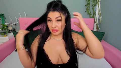 theonerosegoddes online show from 11.10.25