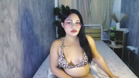 FRANCINE online show from 01.08.26