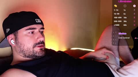 Theo Ravi online show from 12.02.24