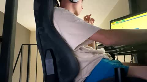 theothede19cm online show from 10.16.25