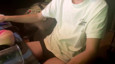 theothede19cm online show from 10.25.25