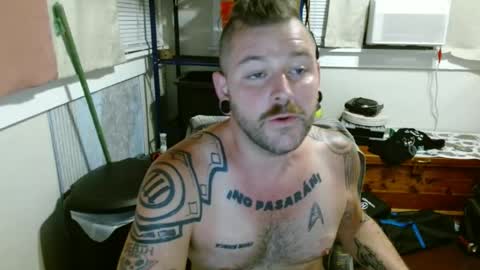 Snapshot of thequantumcertainty chatting on 06.25.26 thequantumcertainty online show from 06.25.26