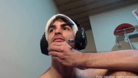 Santiago Enrique online show from 12.29.24