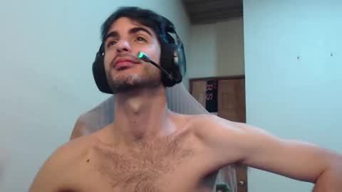 Santiago Enrique online show from 11.16.25