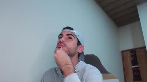 Santiago Enrique online show from 02.07.26