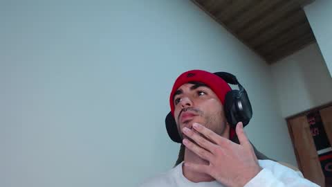 Santiago Enrique online show from 02.12.26