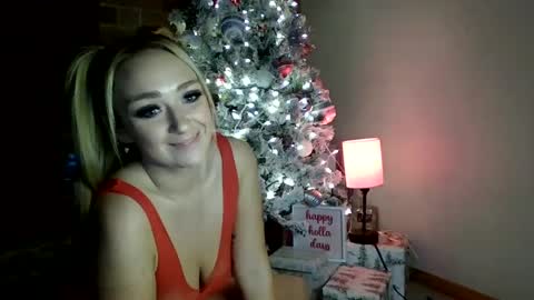 Snapshot of therealbabygofficial chatting on 12.23.24 therealbabygofficial online show from 12.23.24