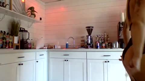 Snapshot of therealbabygofficial chatting on 09.25.25 therealbabygofficial online show from 09.25.25