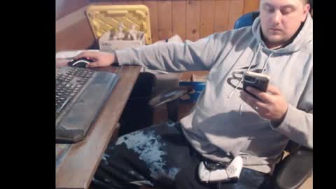 Snapshot of therealbigcheese0695 chatting on 11.05.25 therealbigcheese0695 online show from 11.05.25