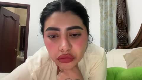 Snapshot of therealcamilabaddie chatting on 02.18.25 therealcamilabaddie online show from 02.18.25