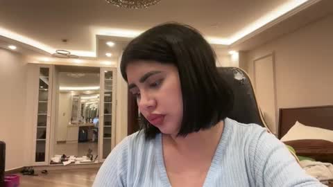 Snapshot of therealcamilabaddie chatting on 10.19.25 therealcamilabaddie online show from 10.19.25