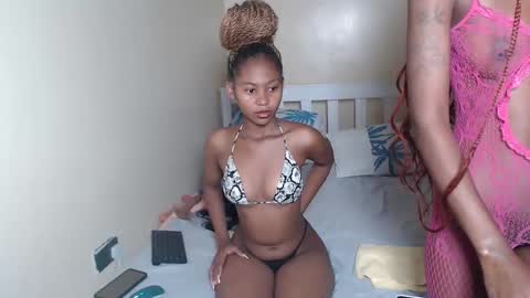 Snapshot of therealdesire chatting on 02.25.26 therealdesire online show from 02.25.26