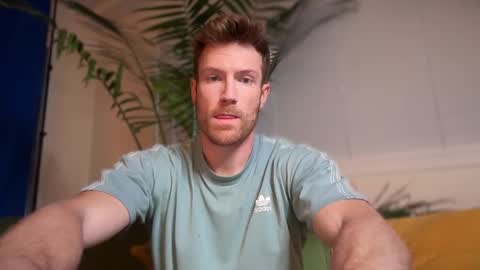 Snapshot of therealveggieboy chatting on 11.08.25 Pookie online show from 11.08.25