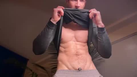 Snapshot of therealveggieboy chatting on 11.19.25 Pookie online show from 11.19.25