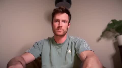 Snapshot of therealveggieboy chatting on 12.18.25 Pookie online show from 12.18.25