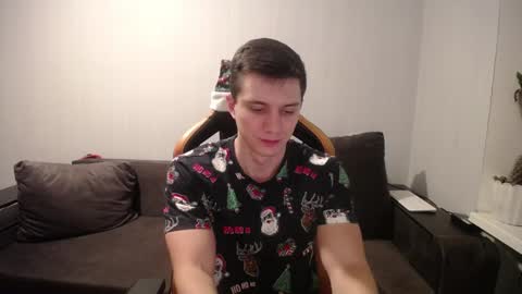 Snapshot of theroadtomars chatting on 12.25.24 Nick   online show from 12.25.24