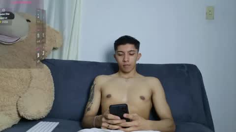 Snapshot of thesaint_xxx chatting on 06.27.26 thesaint_xxx online show from 06.27.26