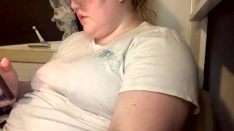 Snapshot of thesashadomme chatting on 11.08.25 The Sasha Domme online show from 11.08.25