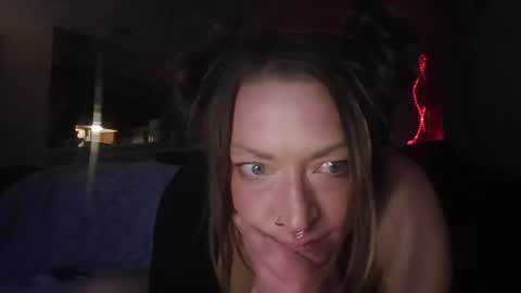 Snapshot of thesiennavaleofficial chatting on 06.27.26 thesiennavaleofficial online show from 06.27.26
