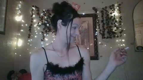 sillymillie0 online show from 10.18.25
