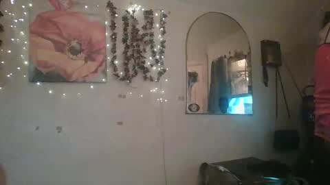 sillymillie0 online show from 04.18.26