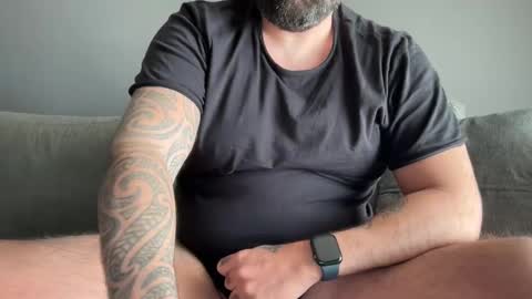 Snapshot of thessalonikios1987 chatting on 12.30.24 Hornyforyou online show from 12.30.24