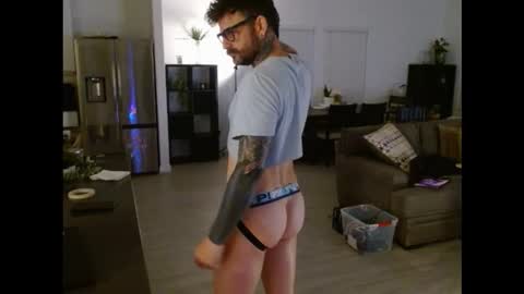 Snapshot of theswitchup chatting on 03.31.26 The Switch Up online show from 03.31.26