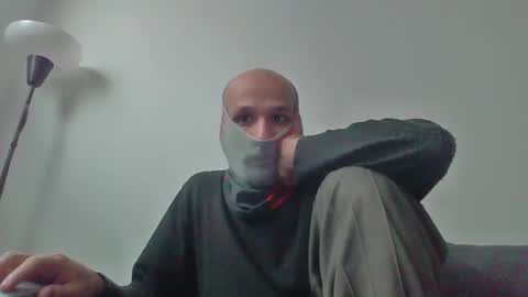 Scarf guy online show from 02.15.25