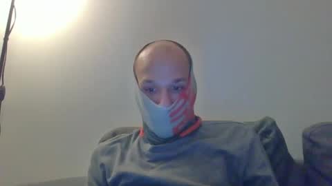 Scarf guy online show from 02.28.25