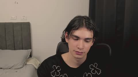 thiaan__ online show from 12.25.24