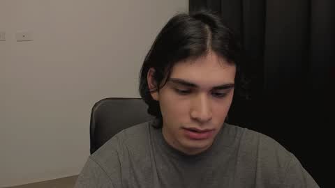 thiaan__ online show from 02.06.25