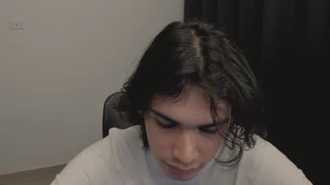 thiaan__ online show from 03.06.25