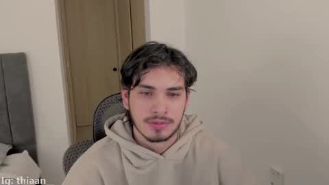thiaan__ online show from 09.12.25