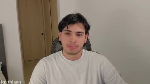 thiaan__ online show from 12.05.25