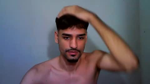 Snapshot of thiago22bk chatting on 02.15.26 thiago22bk online show from 02.15.26