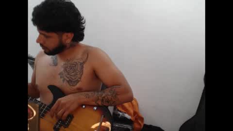 Thiago balconee online show from 10.20.25