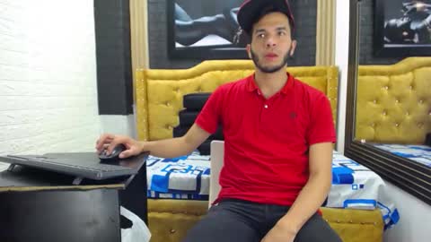 Snapshot of thiago_hairy chatting on 02.25.26 thiago_hairy online show from 02.25.26