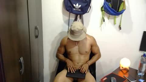 Snapshot of thiago_happy chatting on 06.11.26 thiago_happy online show from 06.11.26