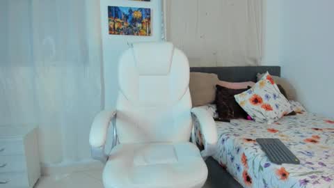 Manuel online show from 10.22.25