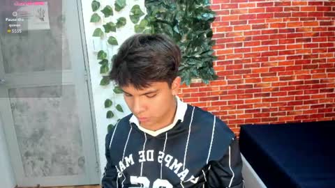 Snapshot of thiago_kozak chatting on 06.25.26 thiago online show from 06.25.26