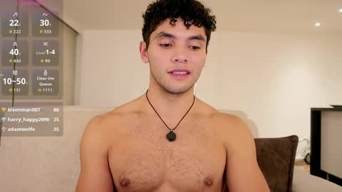 Snapshot of thiago_l chatting on 05.10.26 Just Thiago online show from 05.10.26