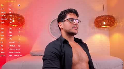 Snapshot of thiago_mercer chatting on 09.08.25 Thiago online show from 09.08.25