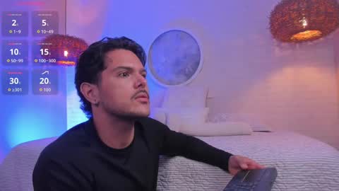 Snapshot of thiago_mercer chatting on 11.21.25 Thiago online show from 11.21.25