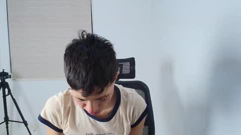 Snapshot of thiago_n_sam chatting on 10.03.25 thiago_n_sam online show from 10.03.25
